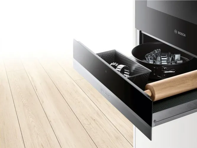 BIC630NS1 TIROIR CHAUFFANT BOSCH 20L / 25K INOX Serie 8 - 1