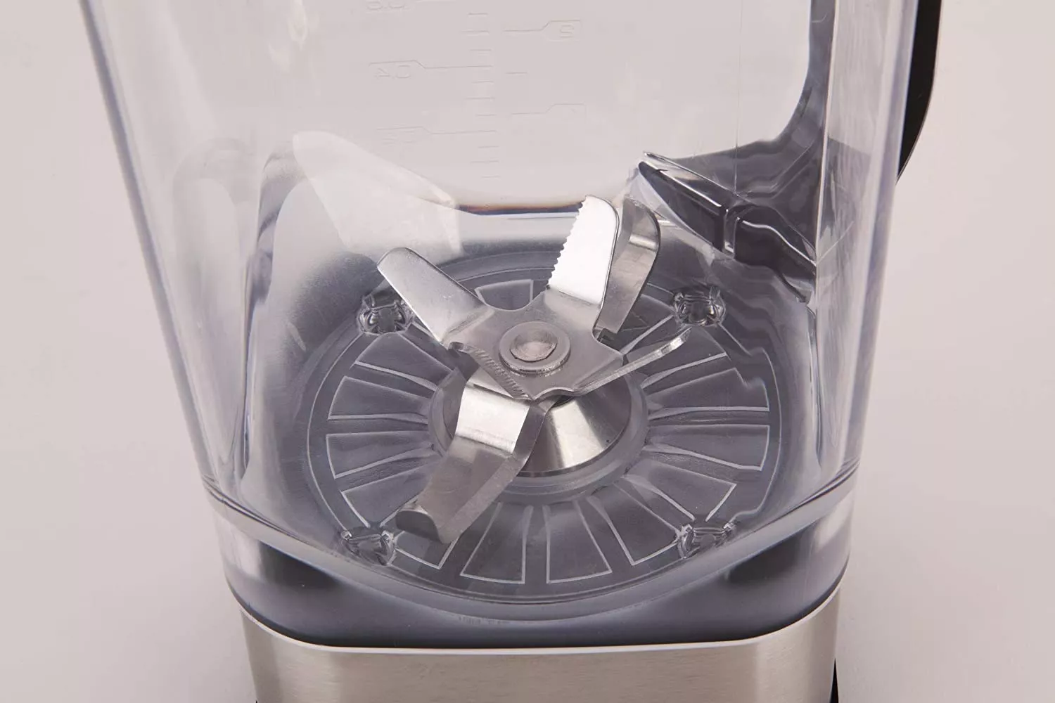 BT1050 BLENDER JATA ELECTRONIQUE AVEC 6 LAMES DENTELÉES - 4