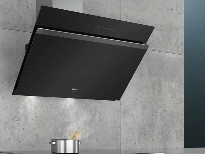 LC87KHM60 Hotte murale SIEMENS inclinée 80cm Noir - 1