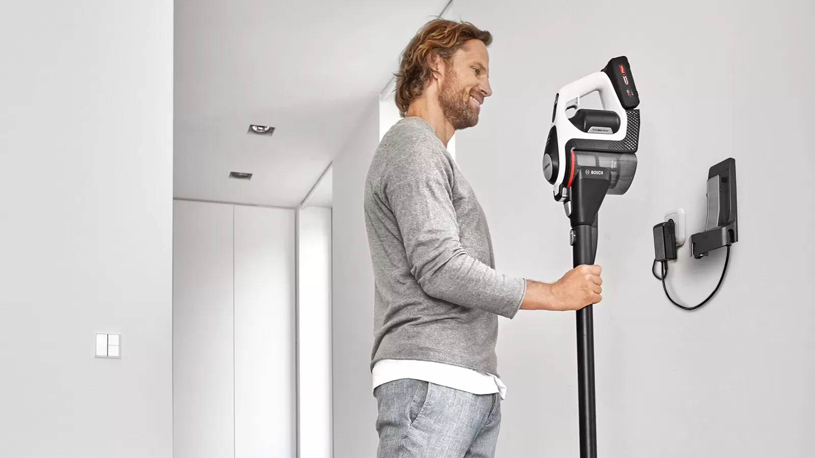 BBS8214 Aspirateur bosch serie 8 'autonomie 65 min - 12