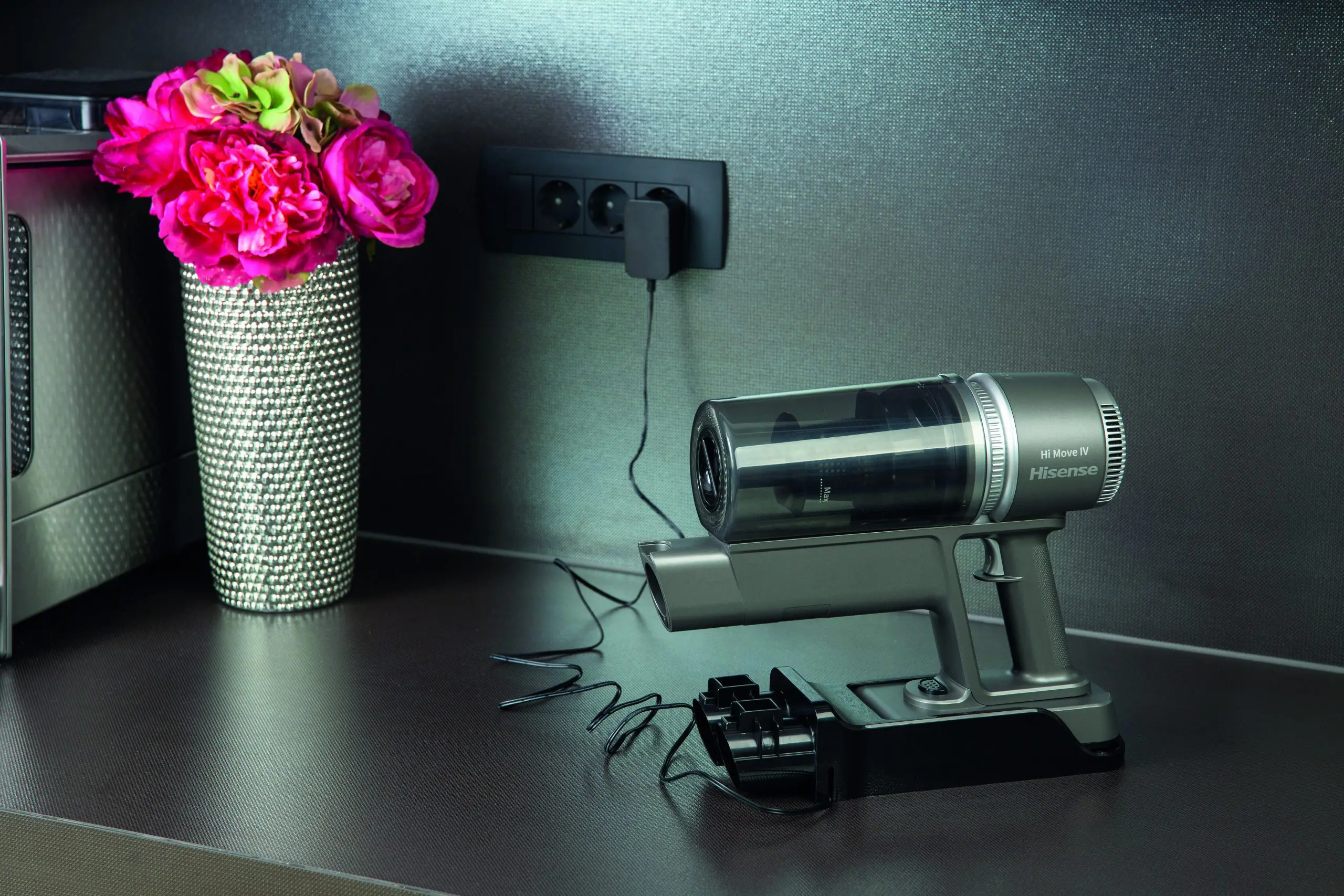 HVC6464A Aspirateur Hisense Balai Sans Fil 3en1 400W - 15