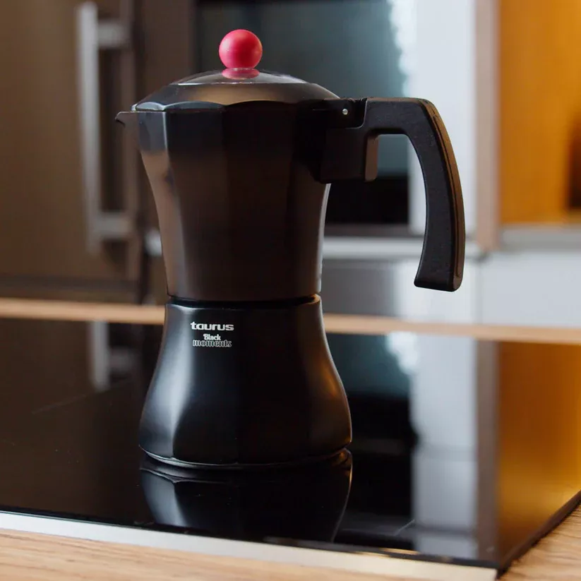 KCP9009I Cafetière Italienne Taurus Black Moments 9 Tasses - 6