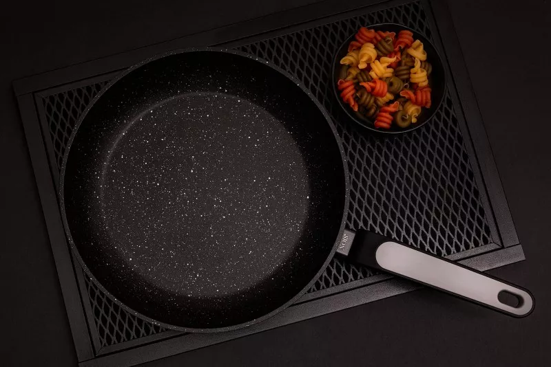 830874 Poêle Salto Silver Nois 28 cm non stick - 6